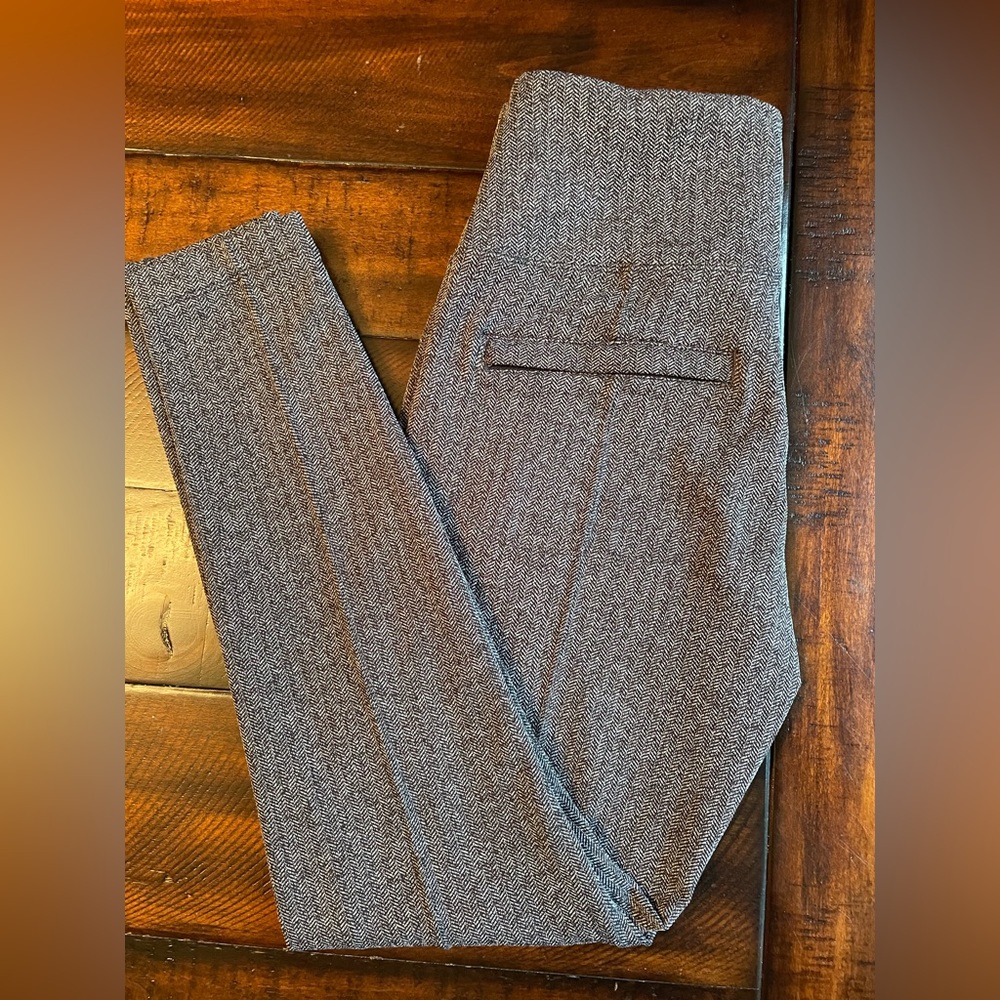 Athleta Herringbone Tight, size M, Like new!